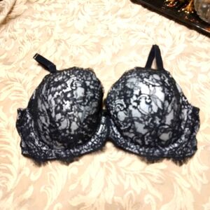 🐈‍⬛🩶🐈‍⬛ Stunning VS Vintage Rich Black & Silver Lace & Rhinestones Bra - 38D